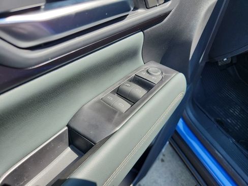 New 2027 GMC Terrain AT4 w/ Convenience Package III AWD/4WD image 13