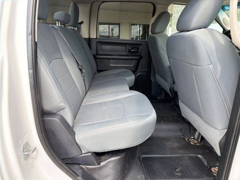 Used 2014 RAM 2500 Tradesman w/ Chrome Appearance Group AWD/4WD image 21