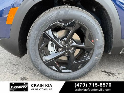 New 2026 Kia Seltos EX FWD image 34