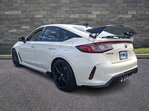 Used 2025 Honda Civic Type R image 4