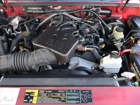 Used 2003 Ford Explorer Sport Trac XLS image 37