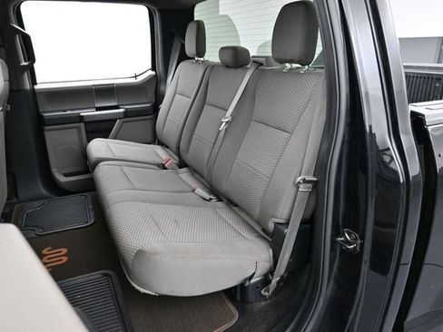 Used 2020 Ford F150 XLT w/ Equipment Group 302A Luxury AWD/4WD image 28