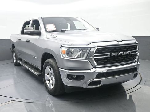 Used 2023 RAM 1500 Big Horn AWD/4WD image 9