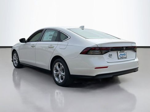 New 2026 Honda Accord LX image 2
