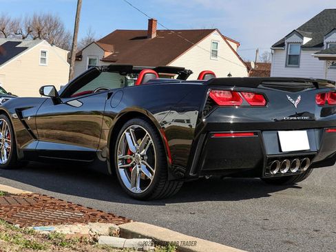 Used 2019 Chevrolet Corvette Stingray Convertible w/ 2LT Preferred Equipment Group image 6