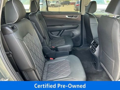 Used 2025 Volkswagen Atlas SEL Premium R-Line AWD/4WD image 24