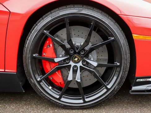 Used 2014 Lamborghini Aventador LP 720-4 50th Anniversario image 14