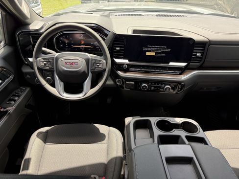 New 2026 GMC Sierra 1500 Elevation AWD/4WD image 11