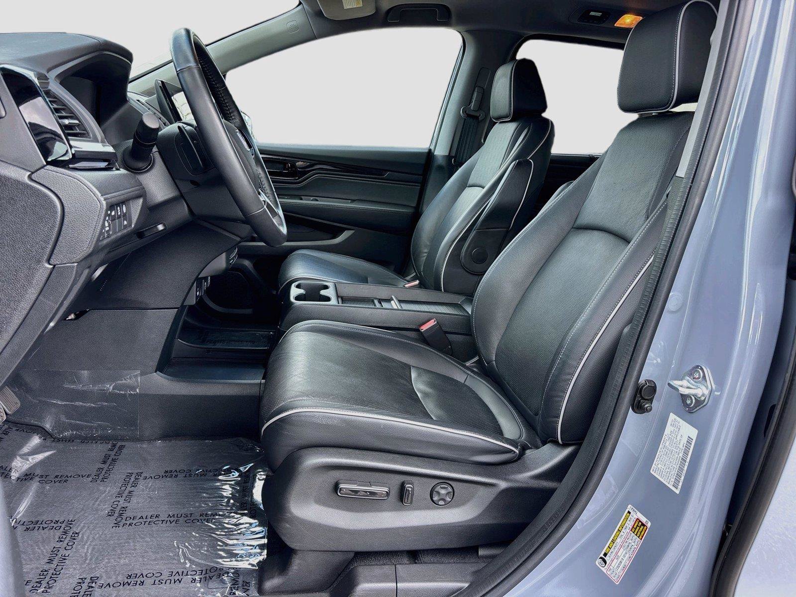 Used 2023 Honda Odyssey Elite image 25