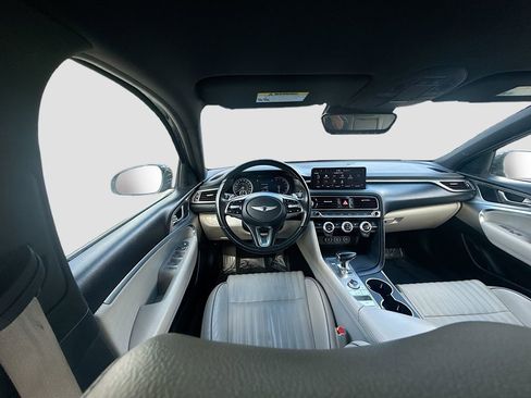 Used 2022 Genesis G70 3.3T image 22