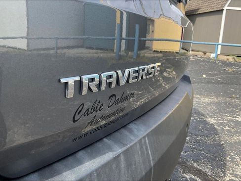 Used 2019 Chevrolet Traverse RS FWD image 32
