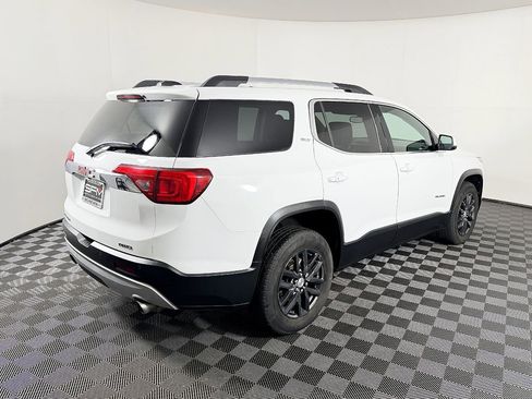 Used 2018 GMC Acadia SLT image 7