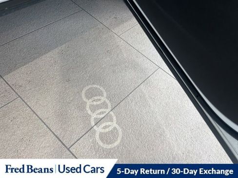 Used 2022 Audi Q3 2.0T Premium w/ Convenience Package image 12