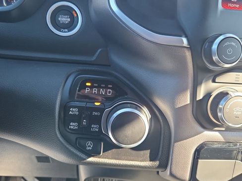 Used 2023 RAM 1500 Big Horn AWD/4WD image 17