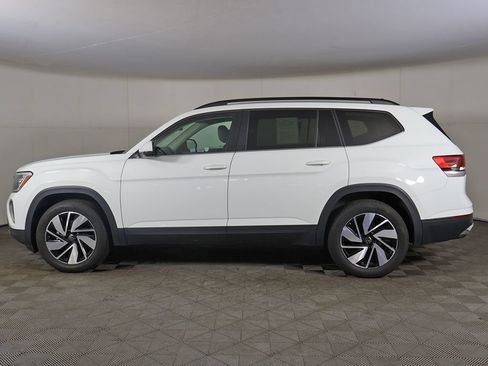 Used 2025 Volkswagen Atlas SE AWD/4WD image 18
