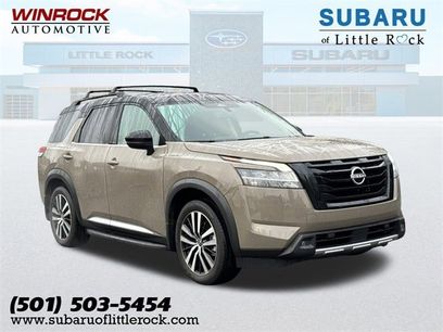 Used 2023 Nissan Pathfinder Platinum w/ Lighting Package (N93)