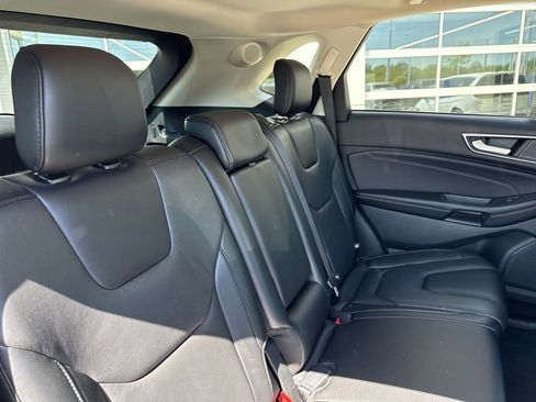 Used 2022 Ford Edge Titanium AWD/4WD image 40