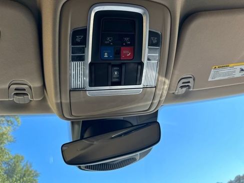 Used 2021 RAM 1500 Laramie AWD/4WD image 35