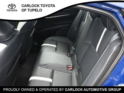 Used 2025 Toyota Camry SE image 23