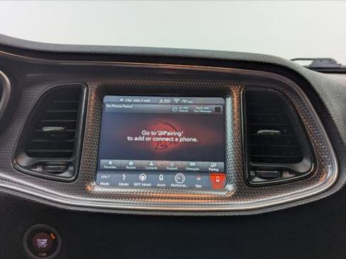 Used 2018 Dodge Challenger SRT Hellcat image 26