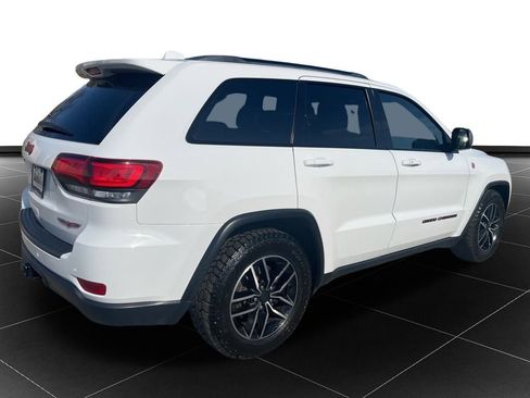 Used 2020 Jeep Grand Cherokee Trailhawk image 9