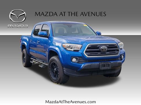 Used 2018 Toyota Tacoma SR5 image 3