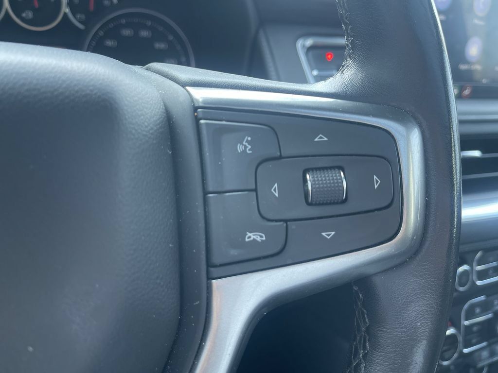 Used 2021 Chevrolet Tahoe Z71 w/ Z71 Signature Package AWD/4WD image 7