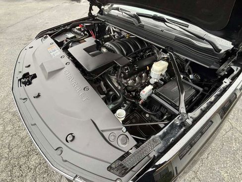 Used 2017 Chevrolet Tahoe LT image 41