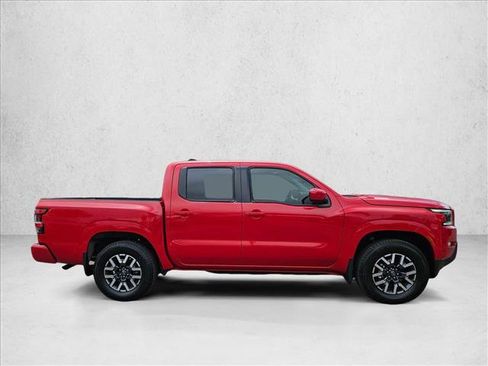 Certified 2024 Nissan Frontier SL w/ Technology Package AWD/4WD image 4