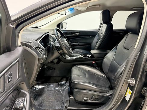 Used 2016 Ford Edge Titanium w/ Technology Package image 13