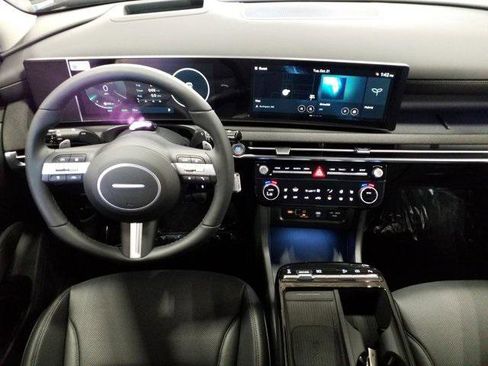 New 2026 Hyundai Tucson Limited image 3