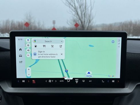 Used 2025 Ford Explorer ST-Line w/ Premium Package image 25