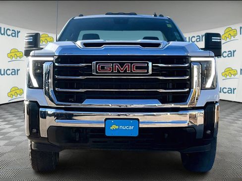 Used 2025 GMC Sierra 2500 SLE w/ SLE Convenience Package image 2