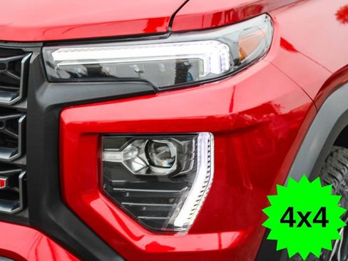 Used 2023 GMC Canyon AT4 w/ AT4 Premium Package AWD/4WD image 8