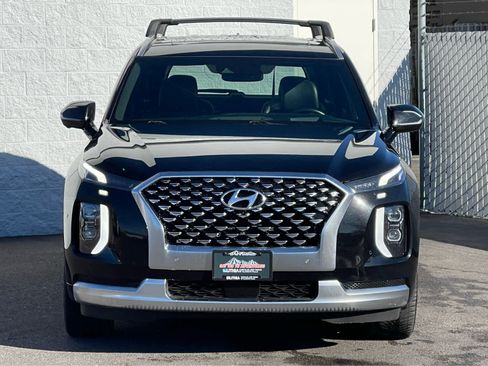 Used 2021 Hyundai Palisade Calligraphy image 3