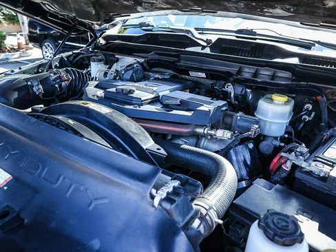 Used 2015 RAM 2500 Laramie image 39