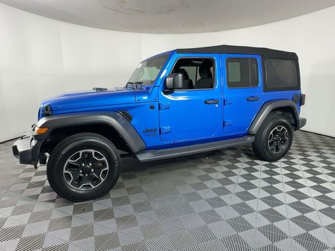 Used 2021 Jeep Wrangler Unlimited Sport image 17