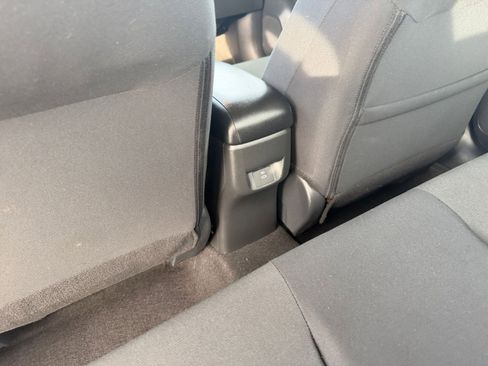 Used 2025 Nissan Versa SV image 23