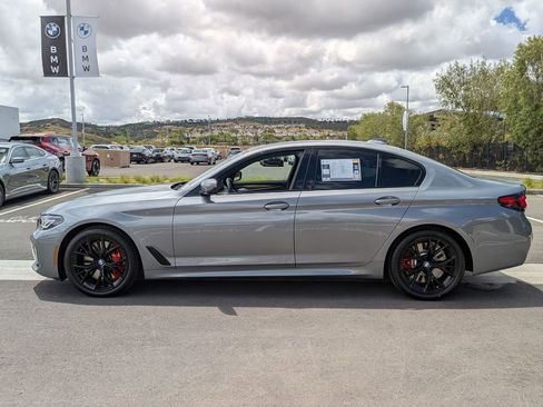 Used 2023 BMW 540i w/ M Sport Package RWD image 5