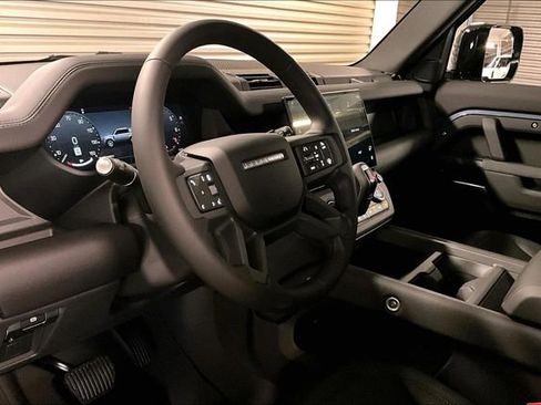 New 2026 Land Rover Defender 110 S image 7