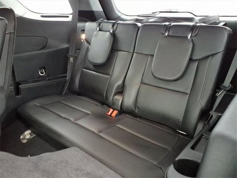 Certified 2023 Ford Explorer XLT w/ Equipment Group 202A image 10