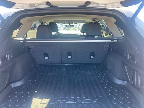 Used 2023 Subaru Outback Limited XT AWD/4WD image 18