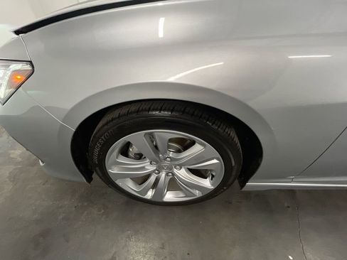 Used 2022 Acura TLX w/ Technology Package image 31