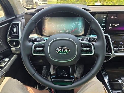Used 2021 Kia Sorento SX FWD image 27