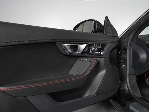 Used 2015 Jaguar F-TYPE S RWD image 41
