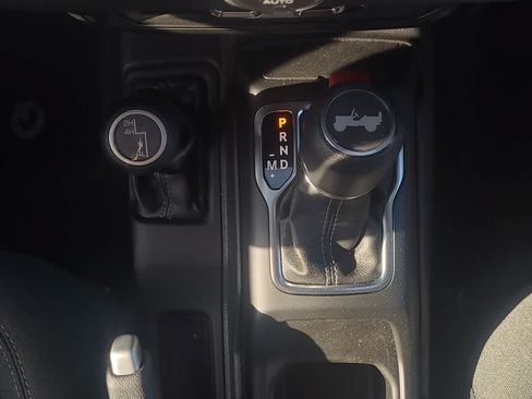Used 2026 Jeep Wrangler Unlimited Sport AWD/4WD image 23