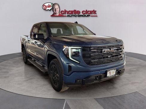 New 2026 GMC Sierra 1500 Elevation w/ Elevation Premium Package image 7