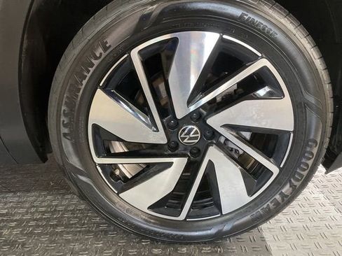 Certified 2024 Volkswagen Atlas SE AWD/4WD image 3