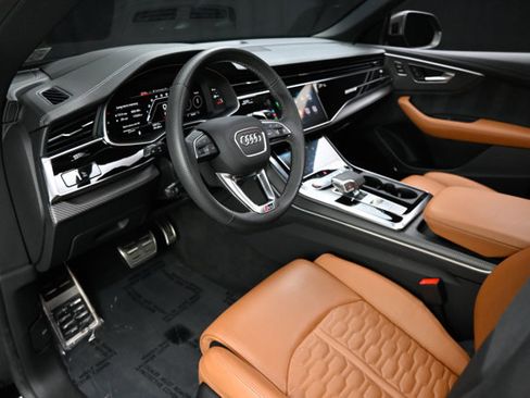 Used 2023 Audi RS Q8 w/ Black Optic Package image 46