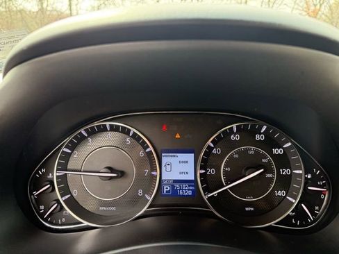 Used 2017 Nissan Armada SL w/ Moonroof Package image 13